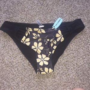 Never worn bikini bottoms